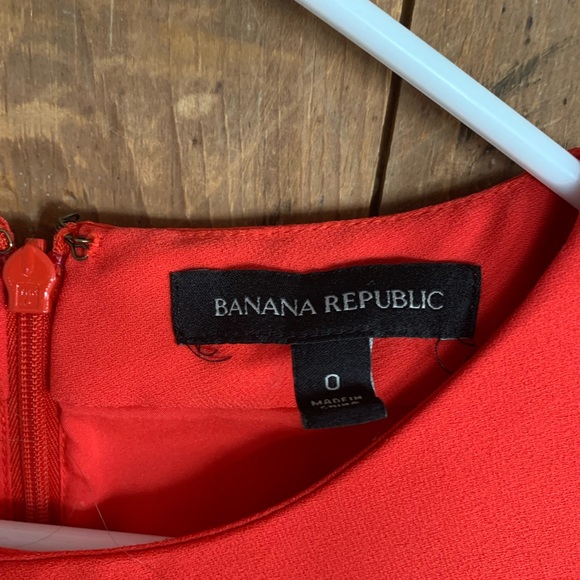 Banana Republic Orange Flounce Sleeve Dress - Picture 2 of 3
